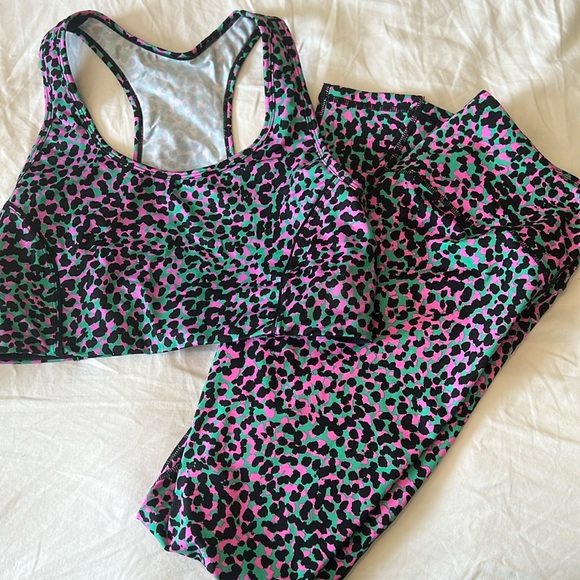 Fabletics Matching Set Size Medium - Picture 1 of 4